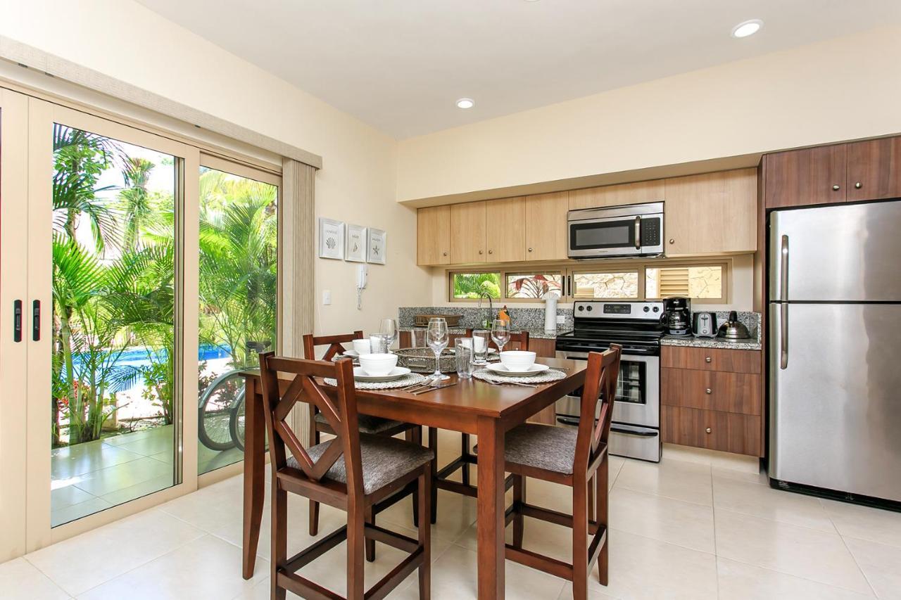 Condo Complex With An Alluring Pool & Tropical Vibes By Stella Rentals! Tulum Exterior photo